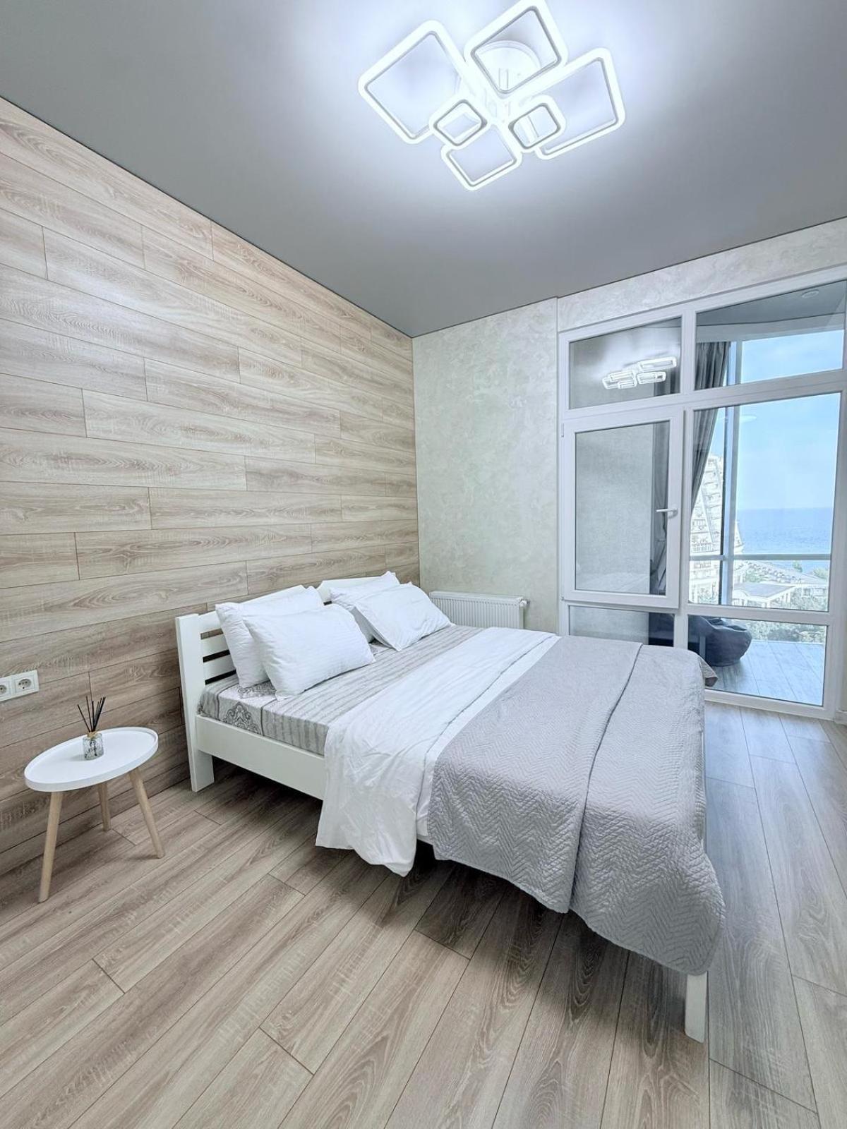 Gagarin Plaza Apartments Odessa Ngoại thất bức ảnh