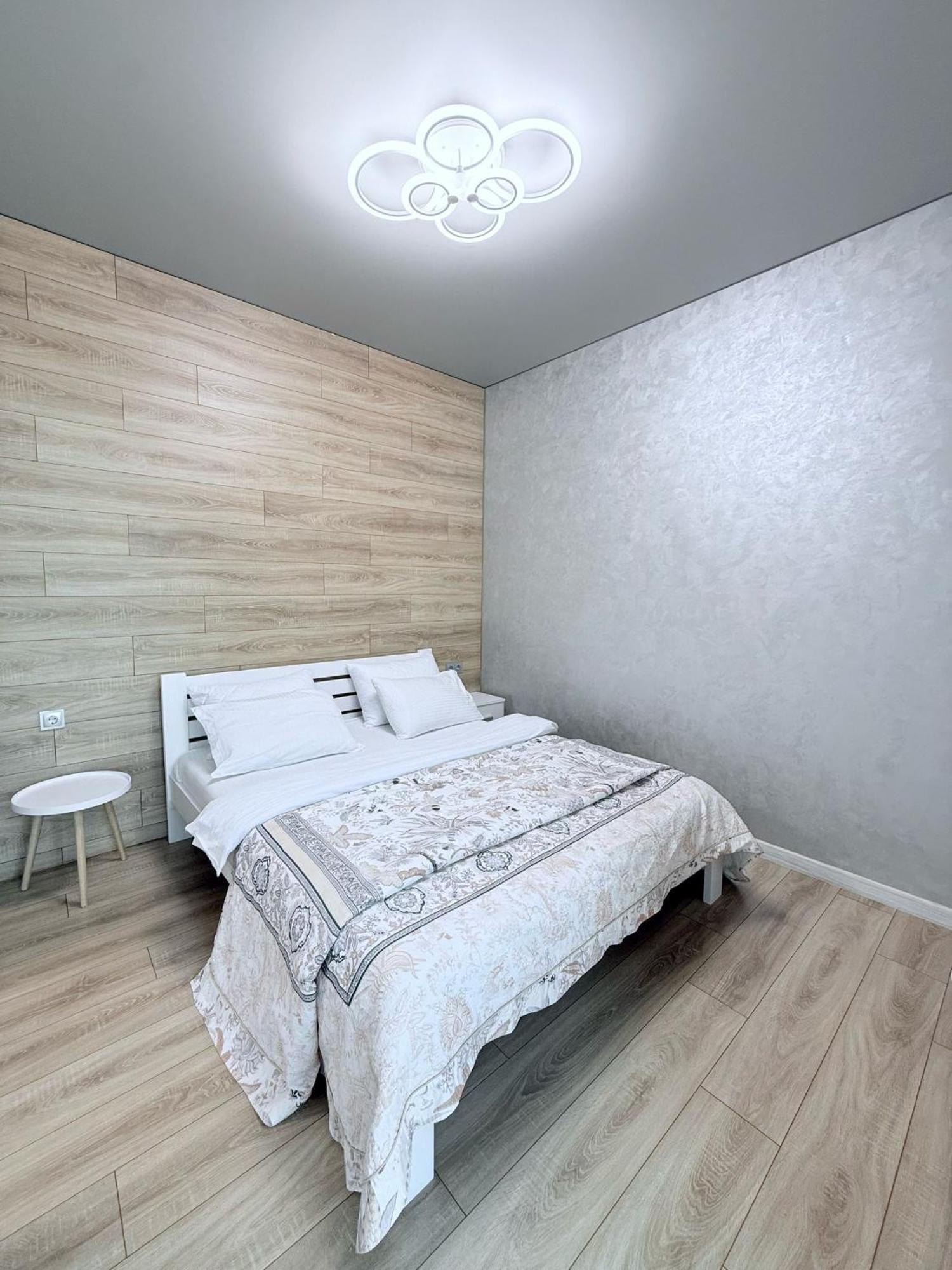 Gagarin Plaza Apartments Odessa Ngoại thất bức ảnh