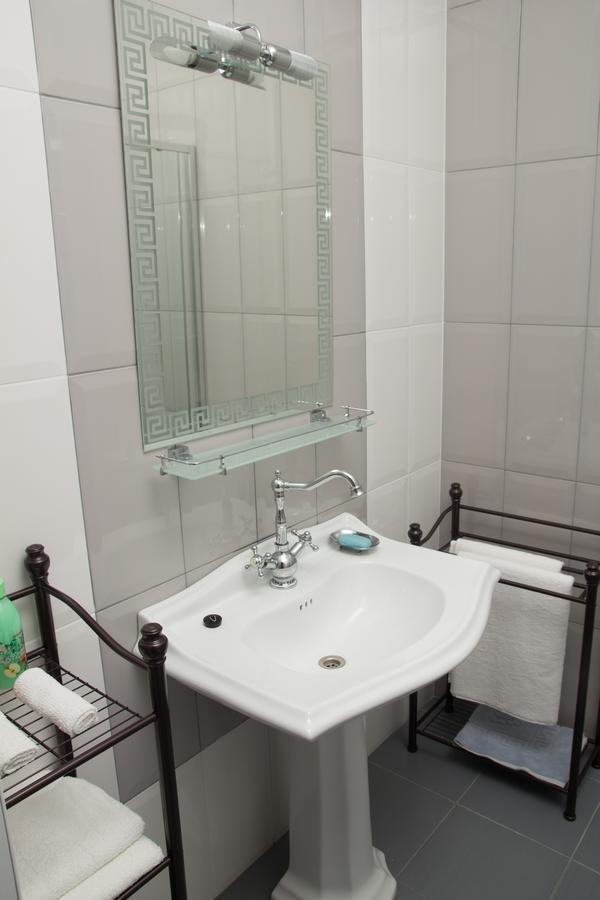 Gagarin Plaza Apartments Odessa Ngoại thất bức ảnh