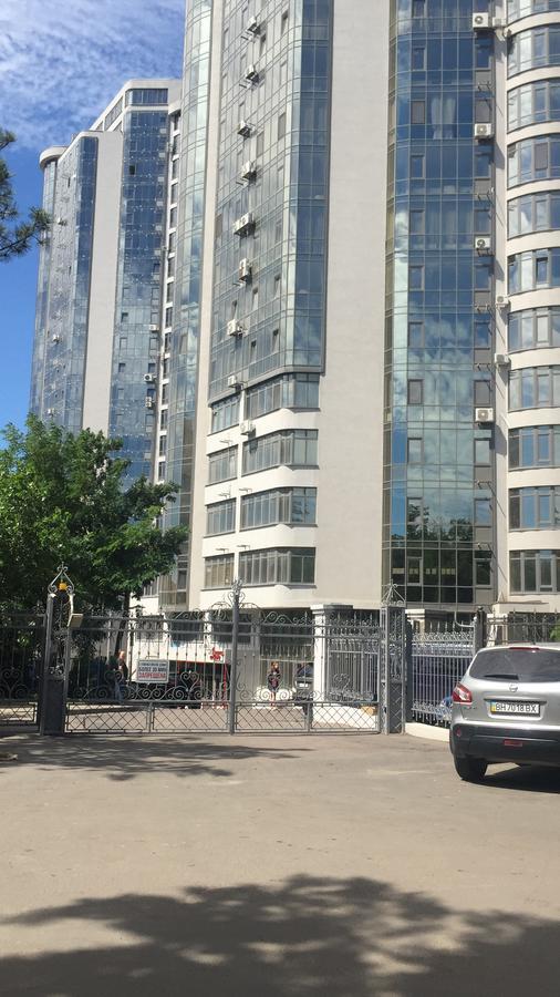 Gagarin Plaza Apartments Odessa Ngoại thất bức ảnh